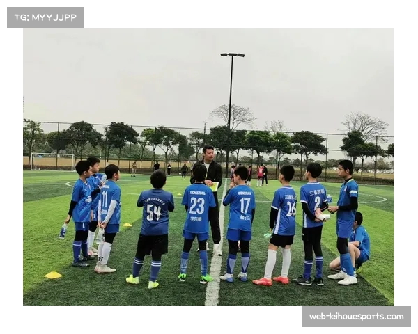 青少年足球赛事阶段运用定位脚环助力体育活动管理与青训评估数字化研究